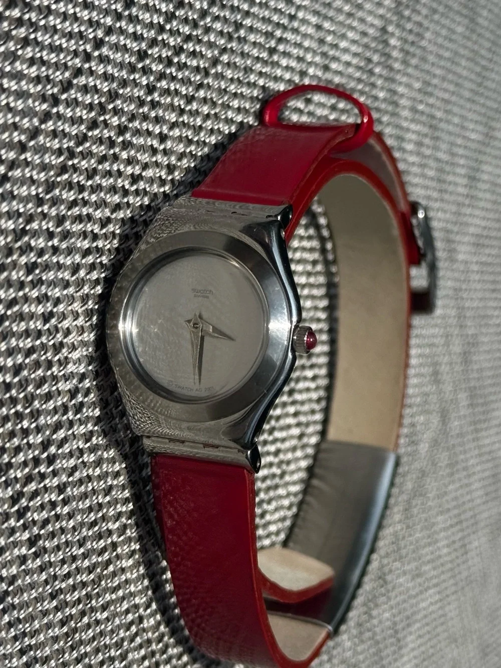 Vintage 2001 Swatch Irony Red Patent Double Wrap Watch  Excellent Condition